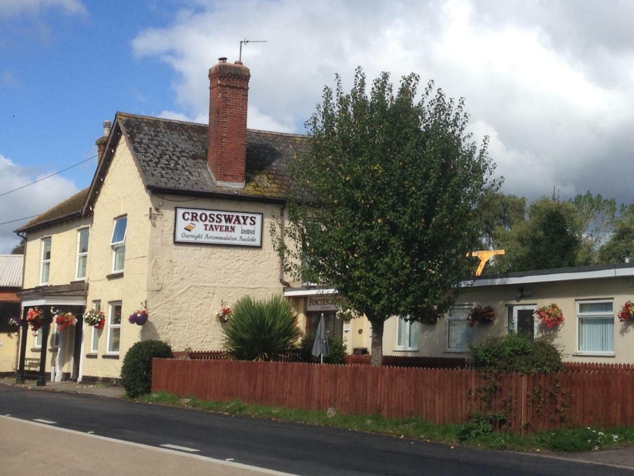 Crossways Tavern Exeter Exterior foto